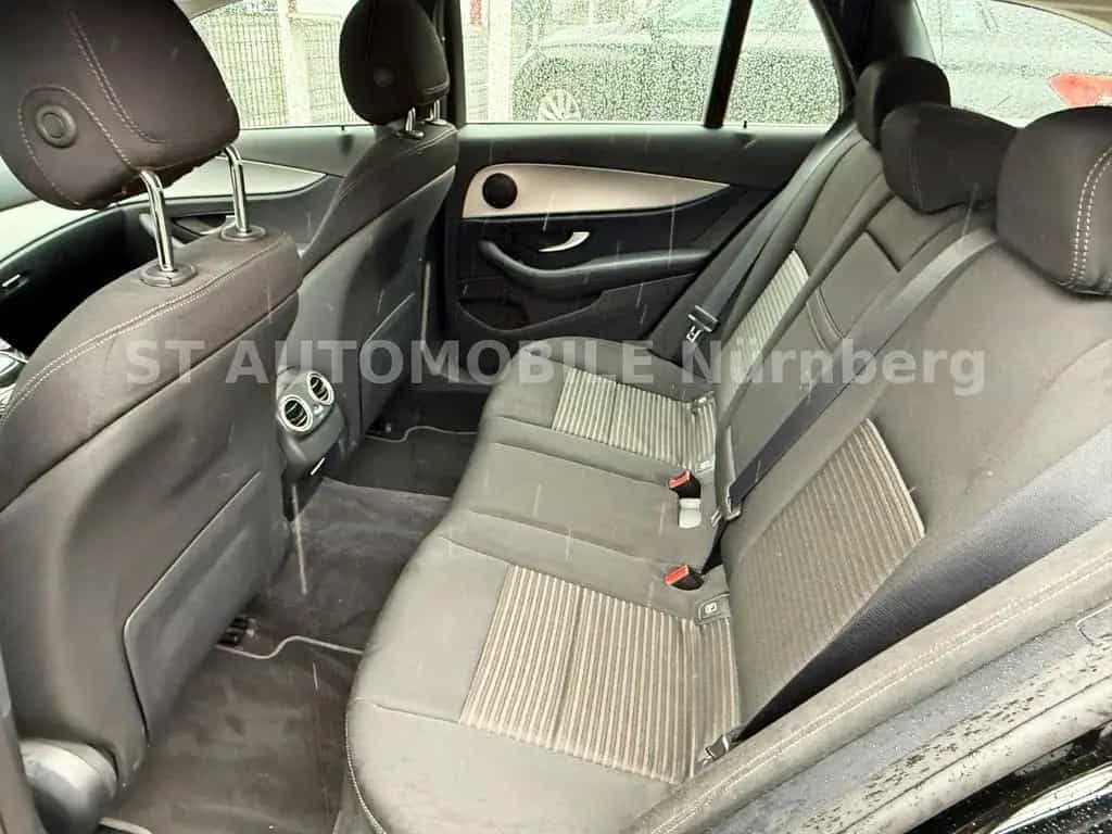 Mercedes-Benz E-Class d T 9G-Tronic Avantgarde*1.HD*AHK*KAMERA* 03/2022-photo-12