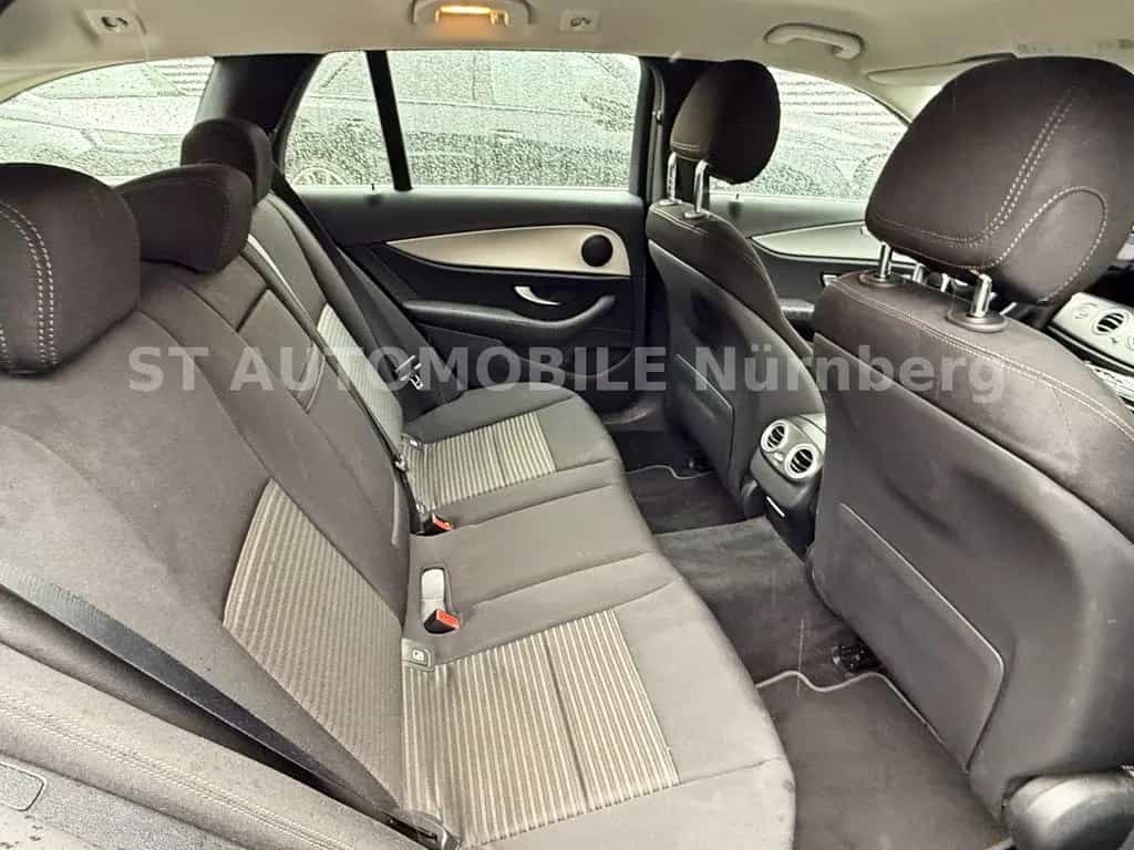 Mercedes-Benz E-Class d T 9G-Tronic Avantgarde*1.HD*AHK*KAMERA* 03/2022-photo-13