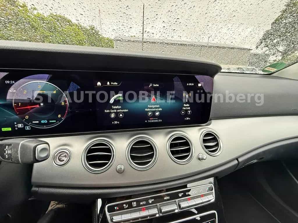 Mercedes-Benz E-Class d T 9G-Tronic Avantgarde*1.HD*AHK*KAMERA* 03/2022-photo-8