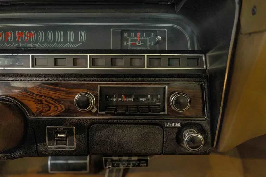 Chevrolet Impala V8 350 Automatik H-Kennzeichen - top Zust 01/1970-photo-16