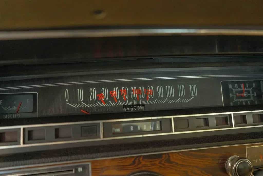 Chevrolet Impala V8 350 Automatik H-Kennzeichen - top Zust 01/1970-photo-18