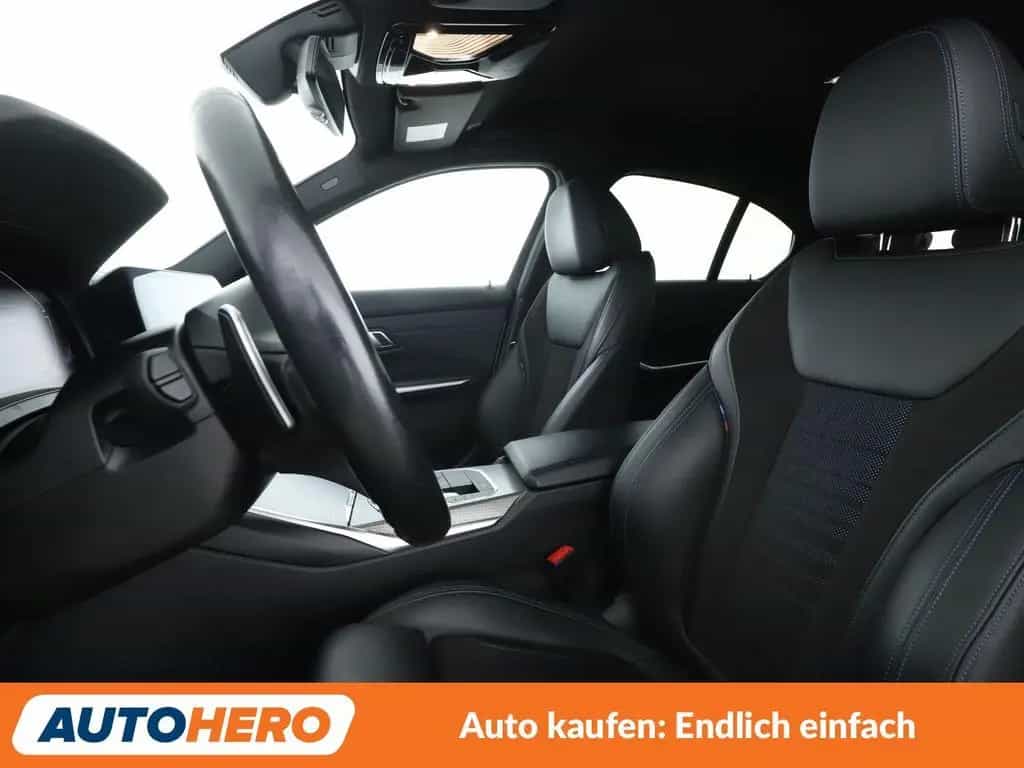 BMW 320 i M Sport Aut.*NAVI*LED*TEMPO*SHZ*PDC*3ZONEN* 08/2021-photo-10