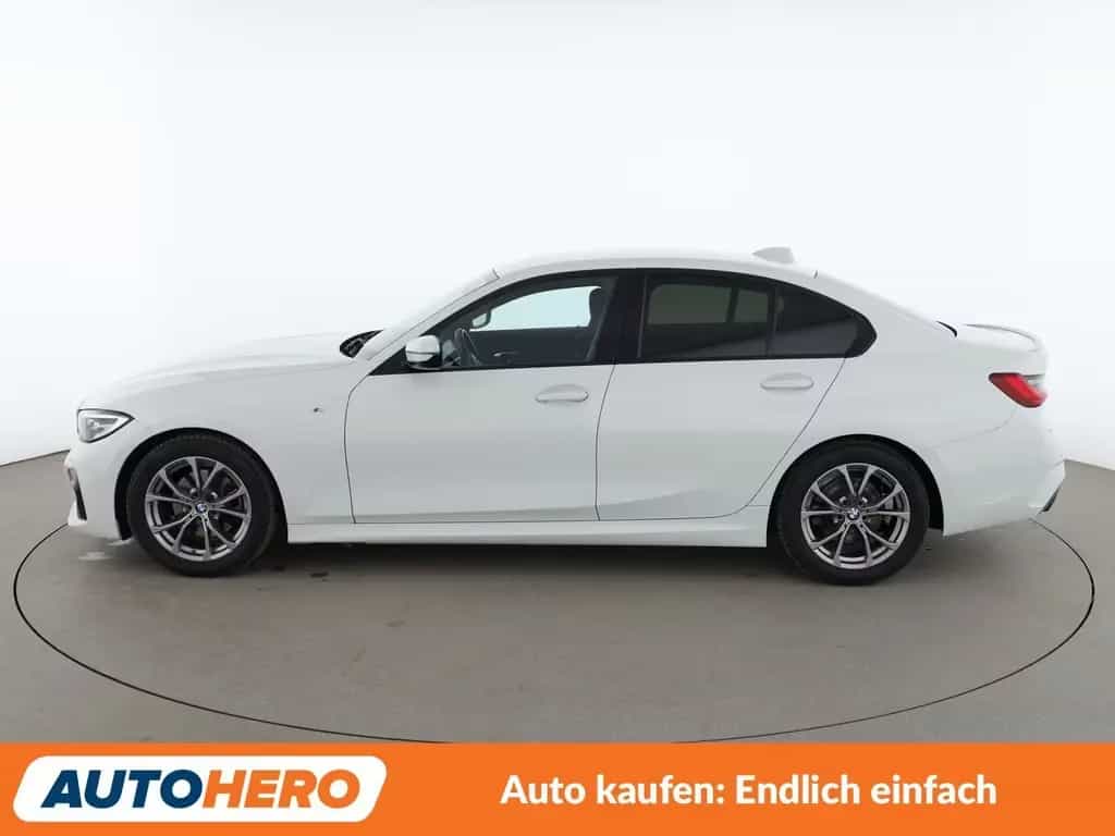 BMW 320 i M Sport Aut.*NAVI*LED*TEMPO*SHZ*PDC*3ZONEN* 08/2021-photo-2