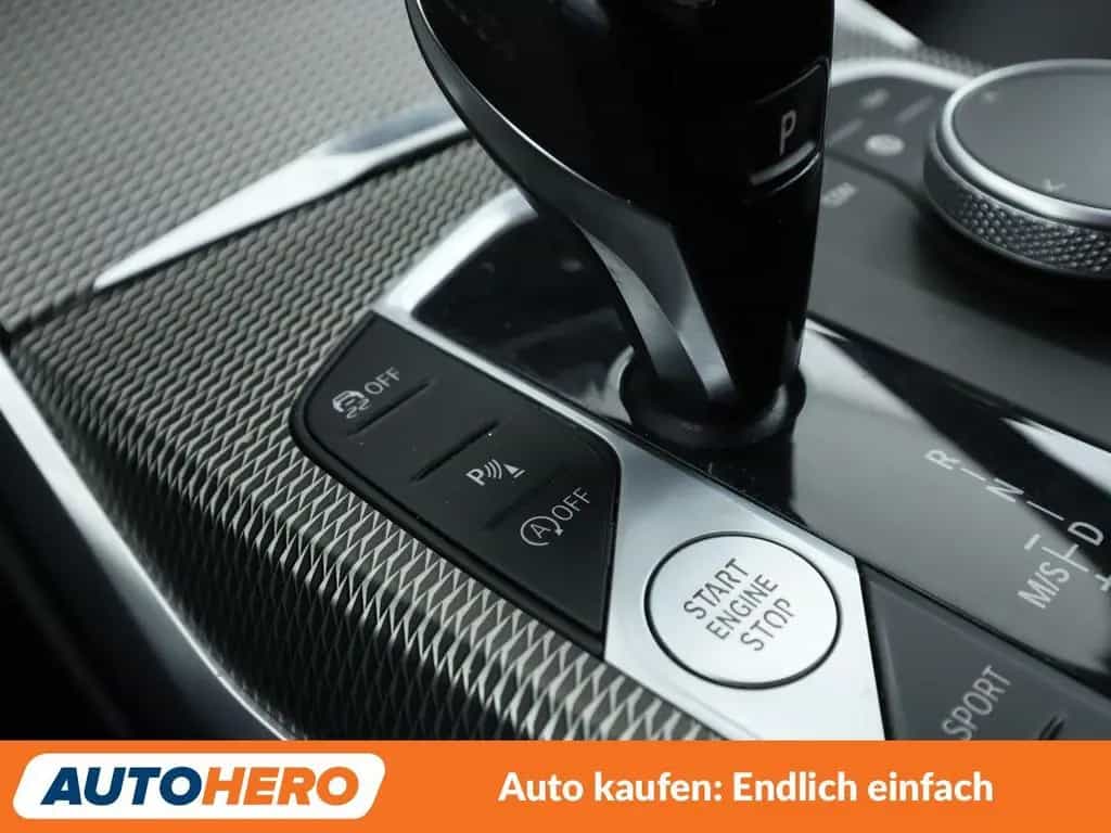 BMW 320 i M Sport Aut.*NAVI*LED*TEMPO*SHZ*PDC*3ZONEN* 08/2021-photo-24