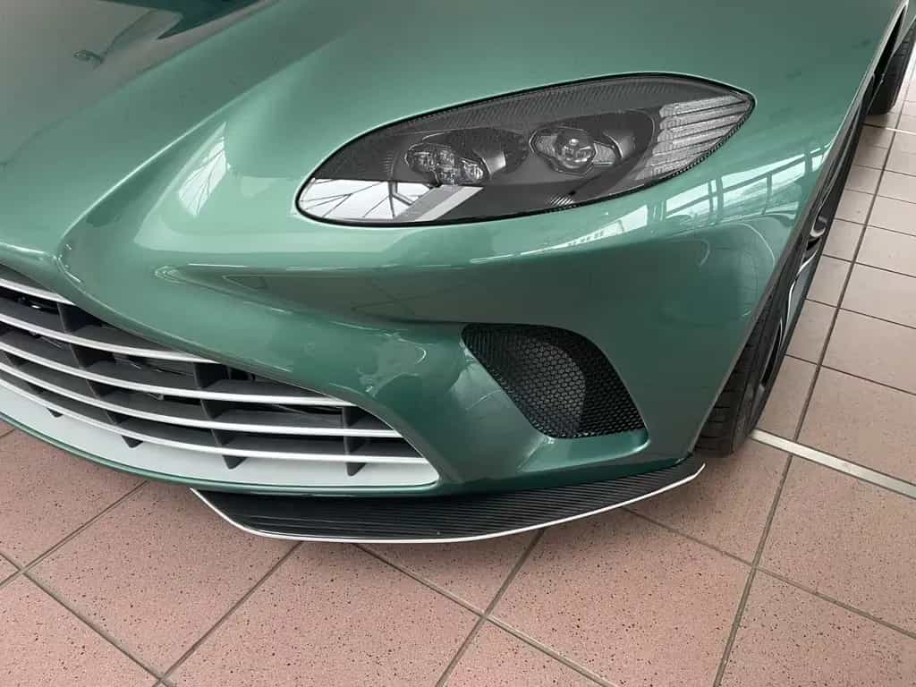 Aston Martin V12 Speedster "1 OF 88" 10/2021-photo-18