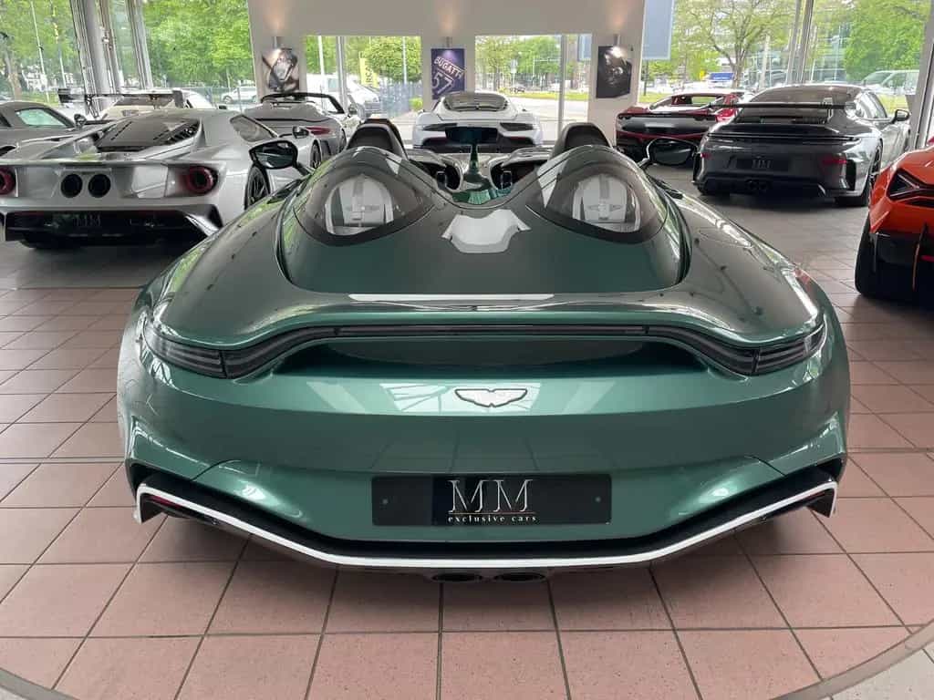 Aston Martin V12 Speedster "1 OF 88" 10/2021-photo-7