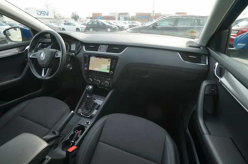 Skoda Octavia Combi 1.5 TSI ACT Style DSG |LED| |Navi| 05/2020-photo-9