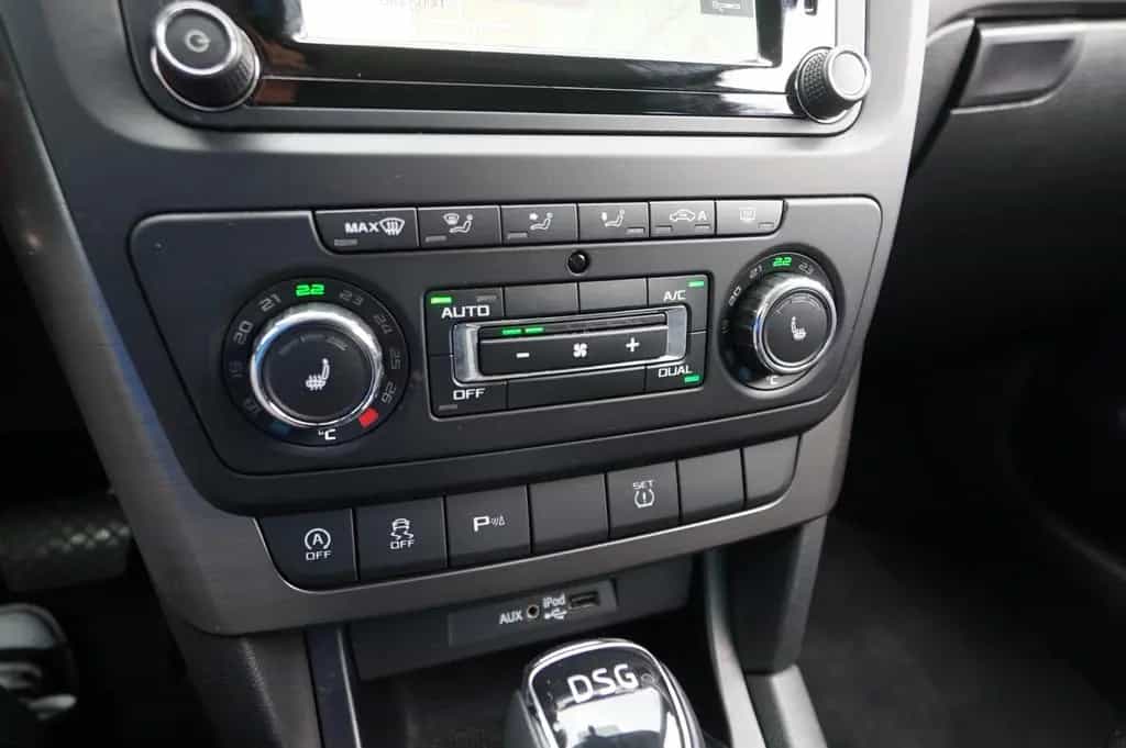 Skoda Yeti 1.4 TSI Joy |7G-DSG| |1.Hand| |Allwetter| 07/2016-photo-10