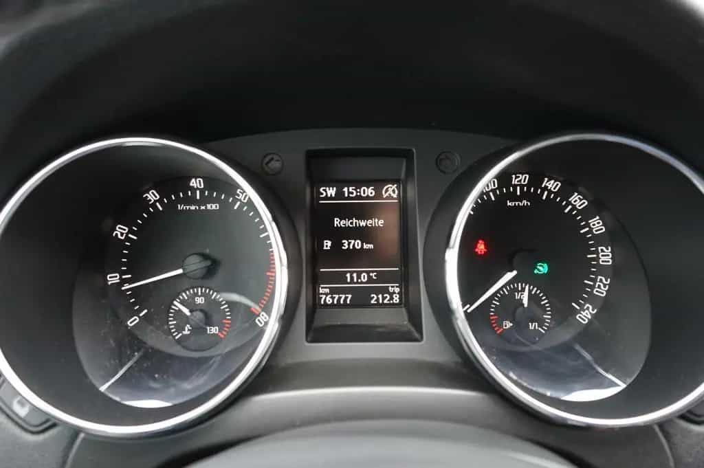 Skoda Yeti 1.4 TSI Joy |7G-DSG| |1.Hand| |Allwetter| 07/2016-photo-13