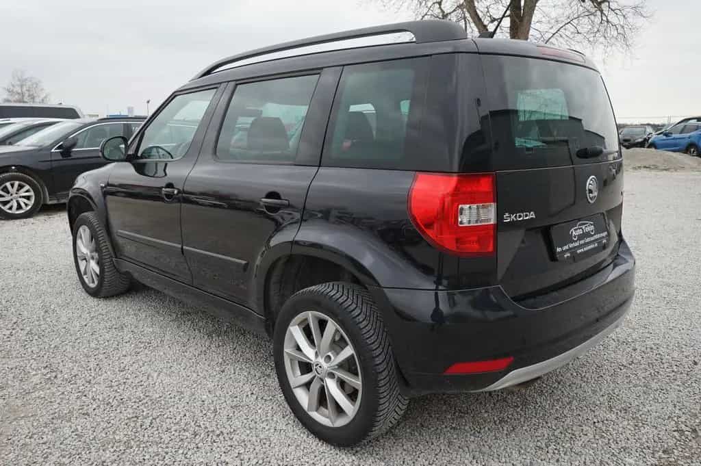 Skoda Yeti 1.4 TSI Joy |7G-DSG| |1.Hand| |Allwetter| 07/2016-photo-3