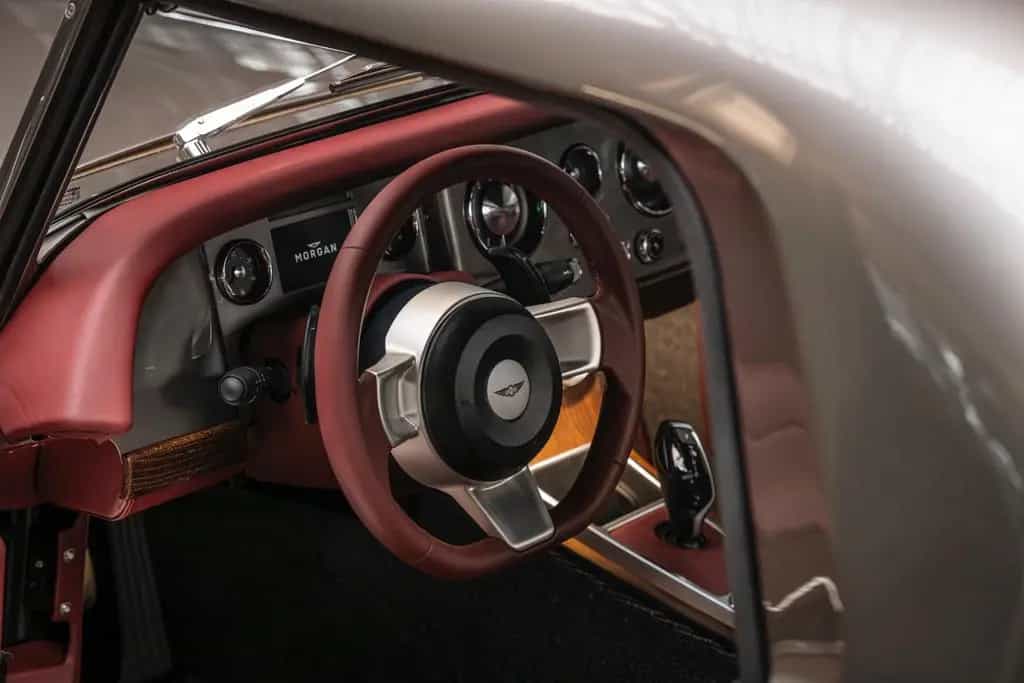 Morgan Supersport - A/C - SHZ - SAGA - alle Optionen 03/2026-photo-48