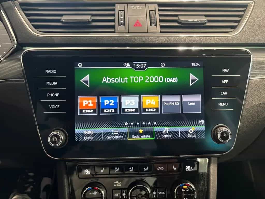 Skoda Superb Lim. Style 1.5TSI DSG LED SHZ KESSY PARK 10/2022-photo-15