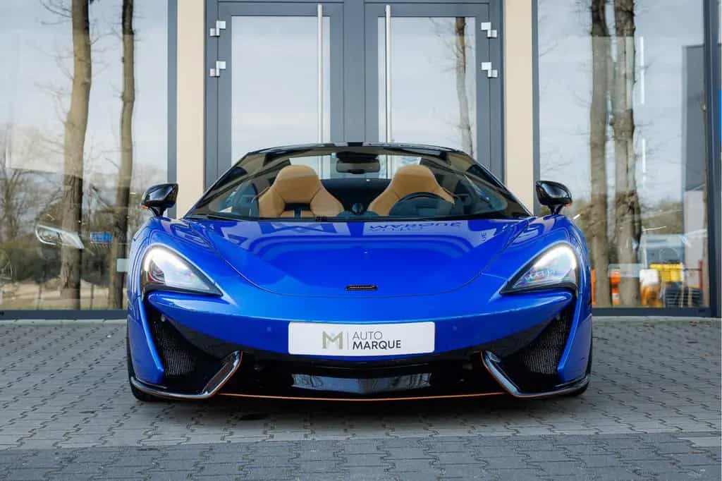 McLaren 570S Spider 570S 3.8 V8 | FULL Service History | 03/2018-photo-2