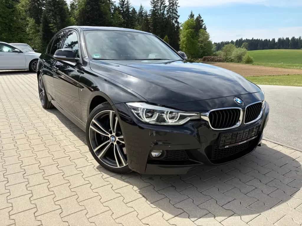 BMW 330 d xDrive Limousine M Sport Shad.Ad.LED HK HUD 04/2017-photo-0