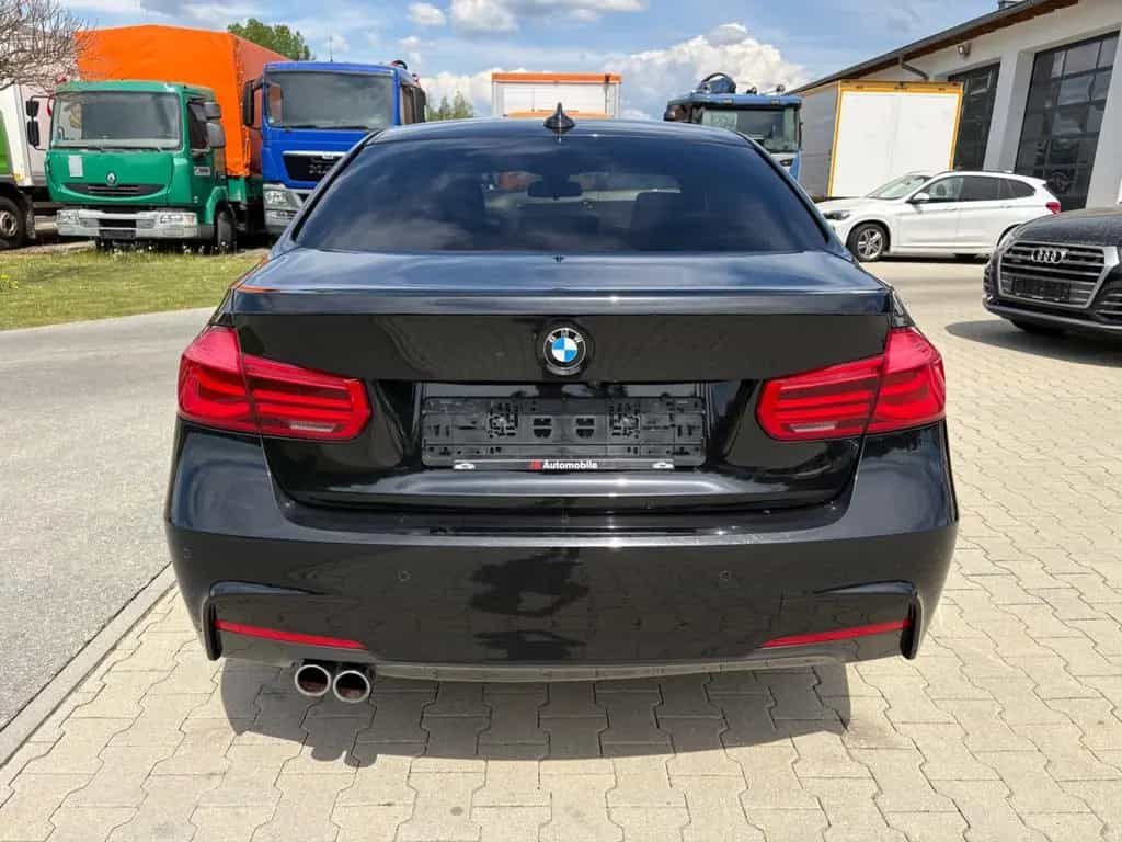 BMW 330 d xDrive Limousine M Sport Shad.Ad.LED HK HUD 04/2017-photo-10