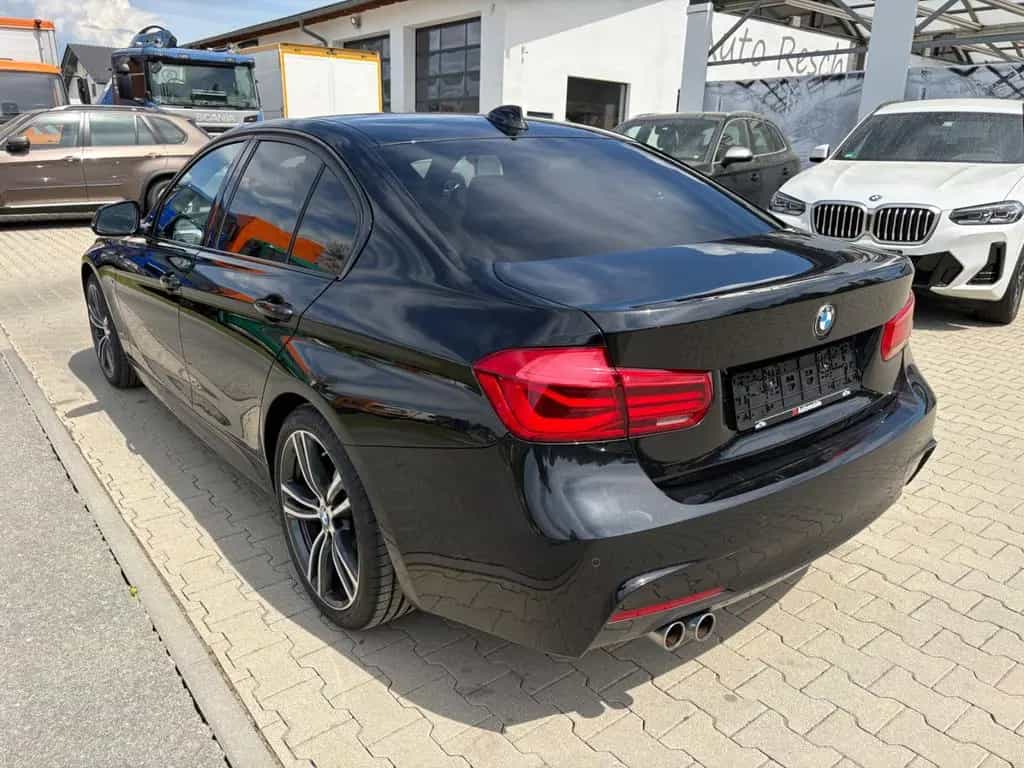 BMW 330 d xDrive Limousine M Sport Shad.Ad.LED HK HUD 04/2017-photo-12