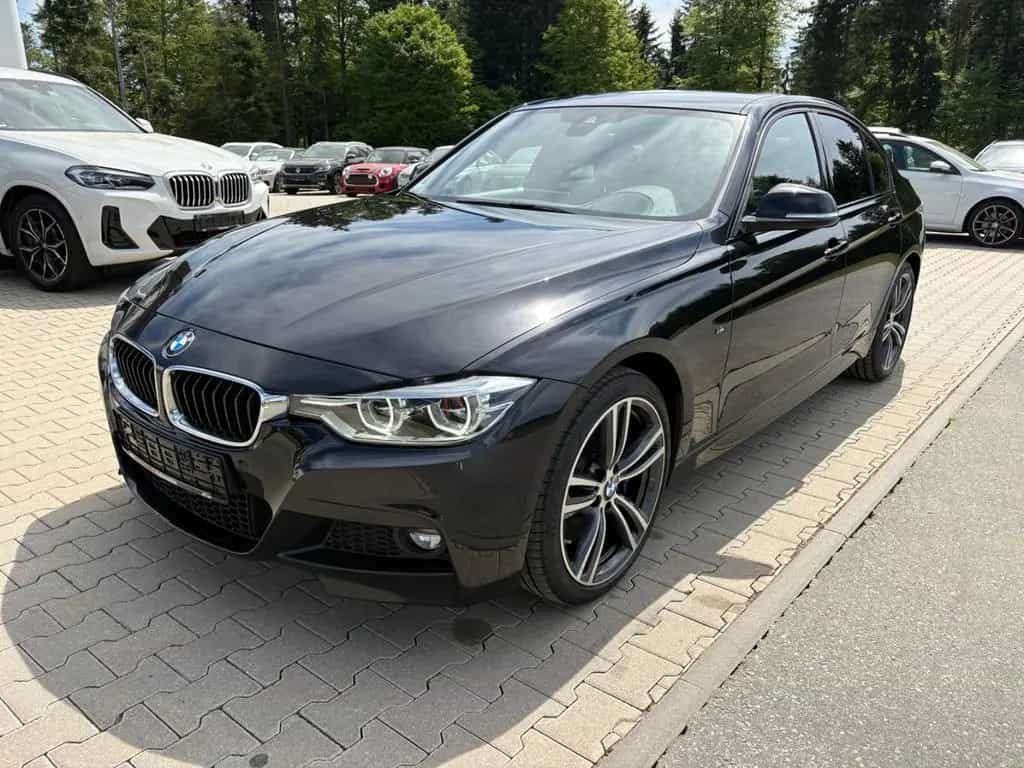 BMW 330 d xDrive Limousine M Sport Shad.Ad.LED HK HUD 04/2017-photo-18