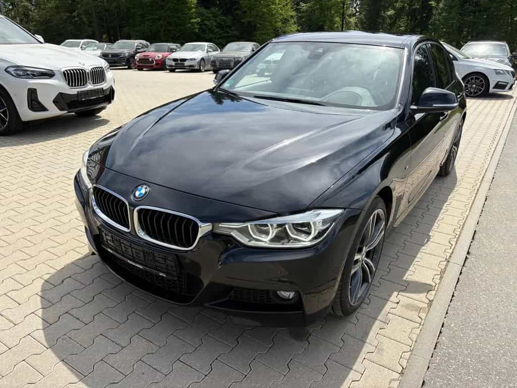 BMW 330 d xDrive Limousine M Sport Shad.Ad.LED HK HUD 04/2017-photo-19