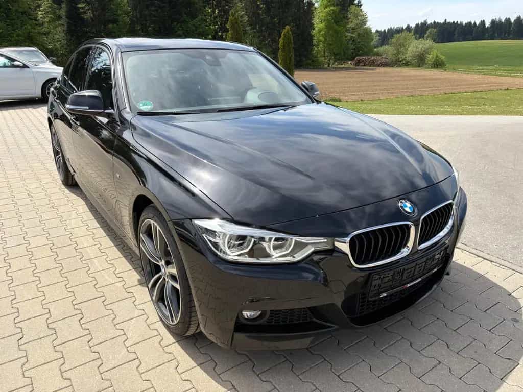BMW 330 d xDrive Limousine M Sport Shad.Ad.LED HK HUD 04/2017-photo-23