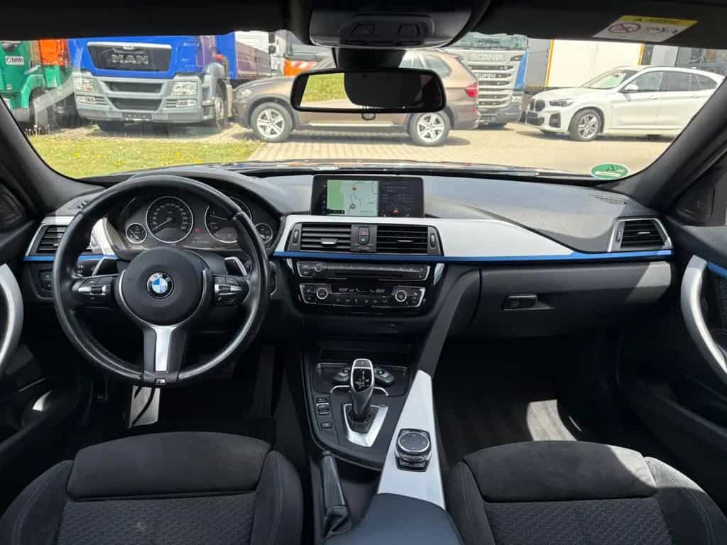BMW 330 d xDrive Limousine M Sport Shad.Ad.LED HK HUD 04/2017-photo-31