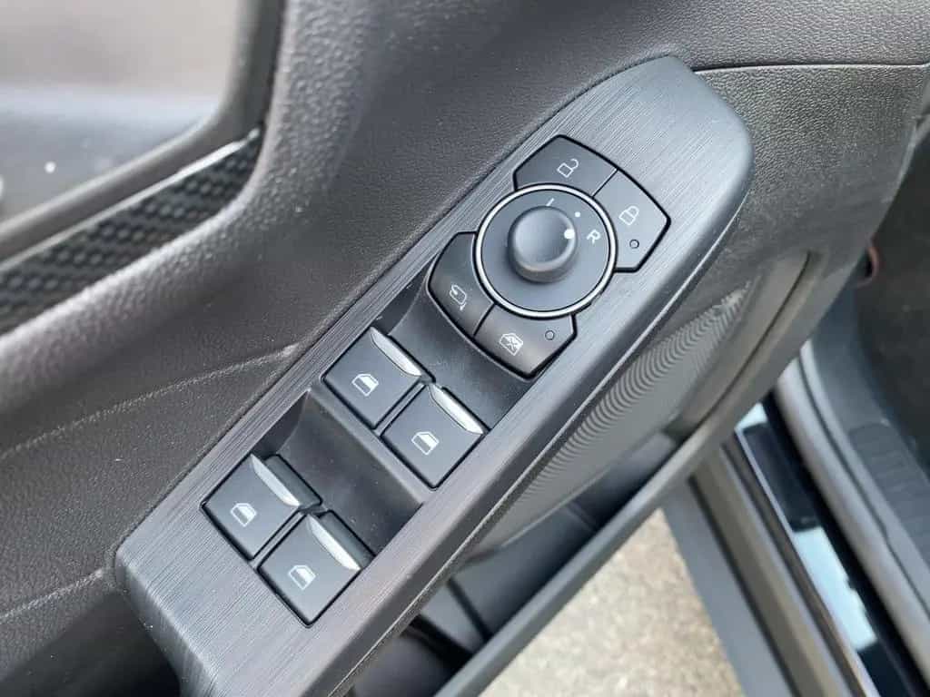 Ford Kuga ST-Line X *AHK*ACC*LED*Kamera*Pano*Navi*SHZ 09/2023-photo-7