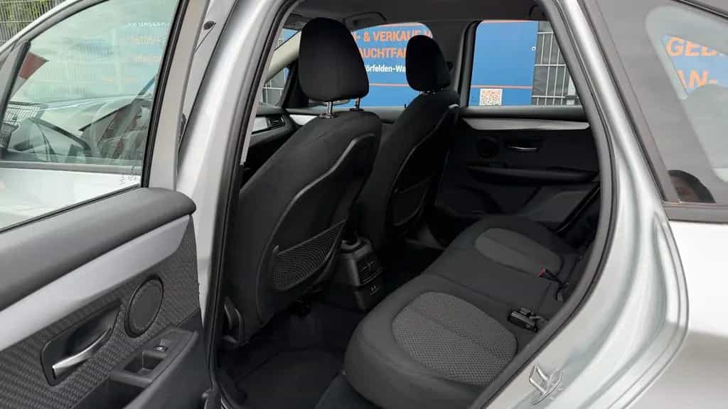BMW 218 Active Tourer Active Tourer 218 i Advantage/2.Hd/Navi/Garantie 04/2019-photo-28