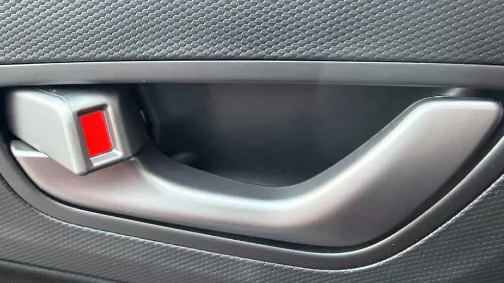 Hyundai KONA Trend 2WD /1.Hd/Kamera/Navi/SHZ/Garantie 08/2020-photo-17