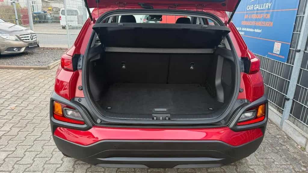 Hyundai KONA Trend 2WD /1.Hd/Kamera/Navi/SHZ/Garantie 08/2020-photo-24