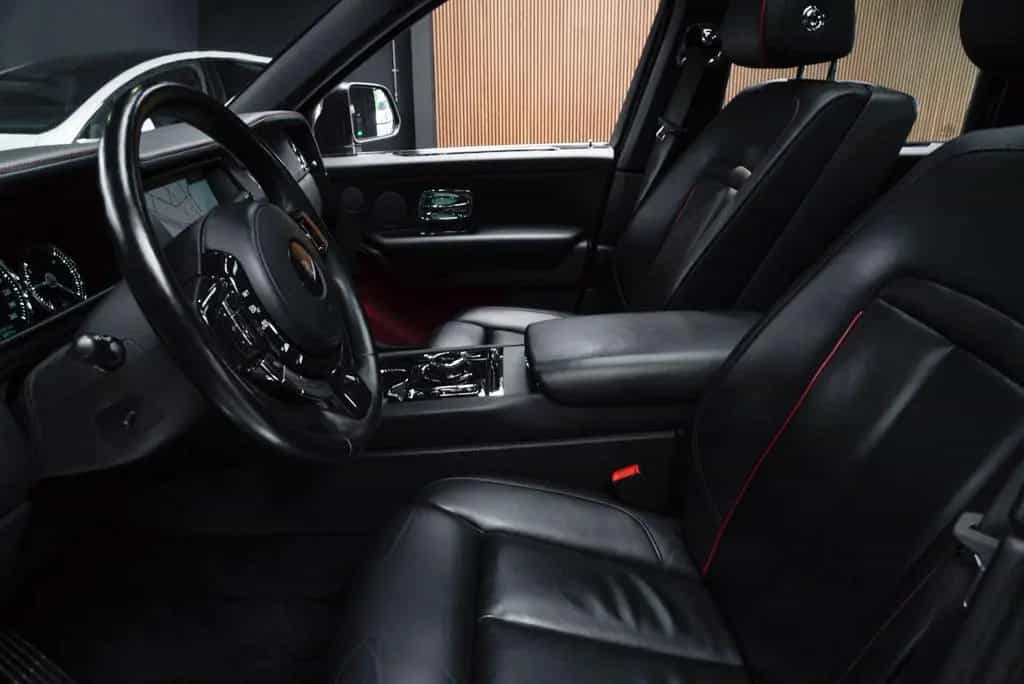 Rolls-Royce Cullinan 6.75 V12 Panodak Leer Navi 360° ACC PDC 08/2019-photo-14