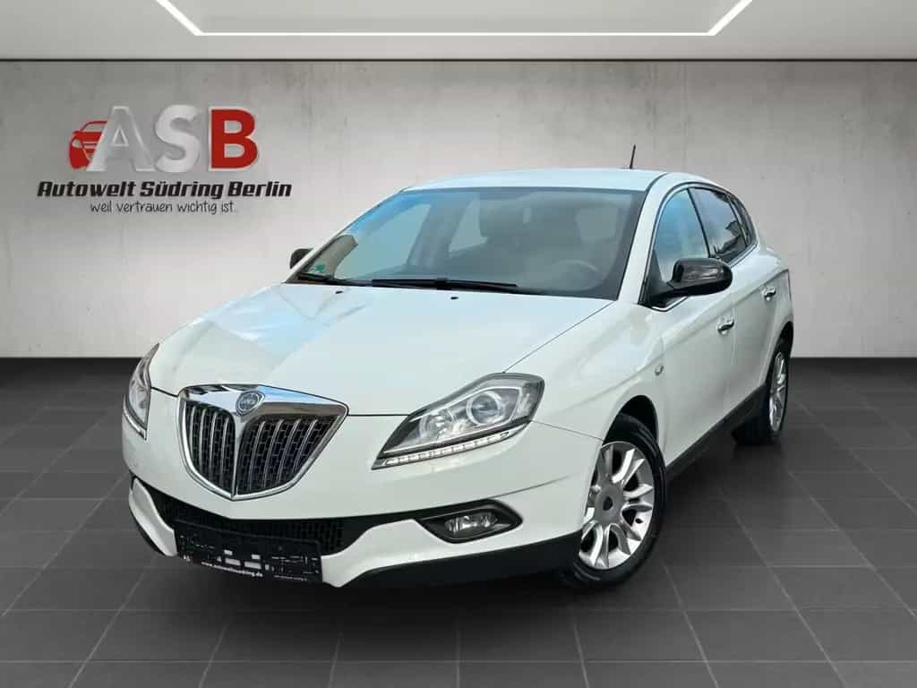 Lancia Delta Oro 1.4 MultiAir16v Oro 1.Hand LED*Alcanta 12/2010-photo-0