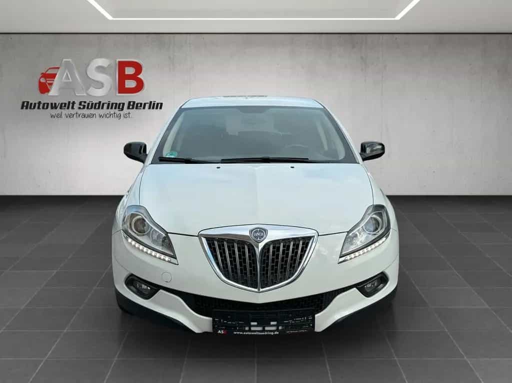 Lancia Delta Oro 1.4 MultiAir16v Oro 1.Hand LED*Alcanta 12/2010-photo-1