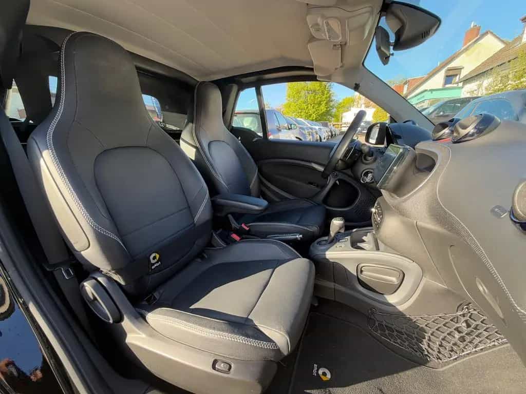 Smart ForTwo CABRIO*BRABUS XCLUSIVE*KAMERA*1.HAND* 02/2017-photo-14
