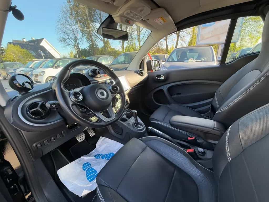 Smart ForTwo CABRIO*BRABUS XCLUSIVE*KAMERA*1.HAND* 02/2017-photo-21