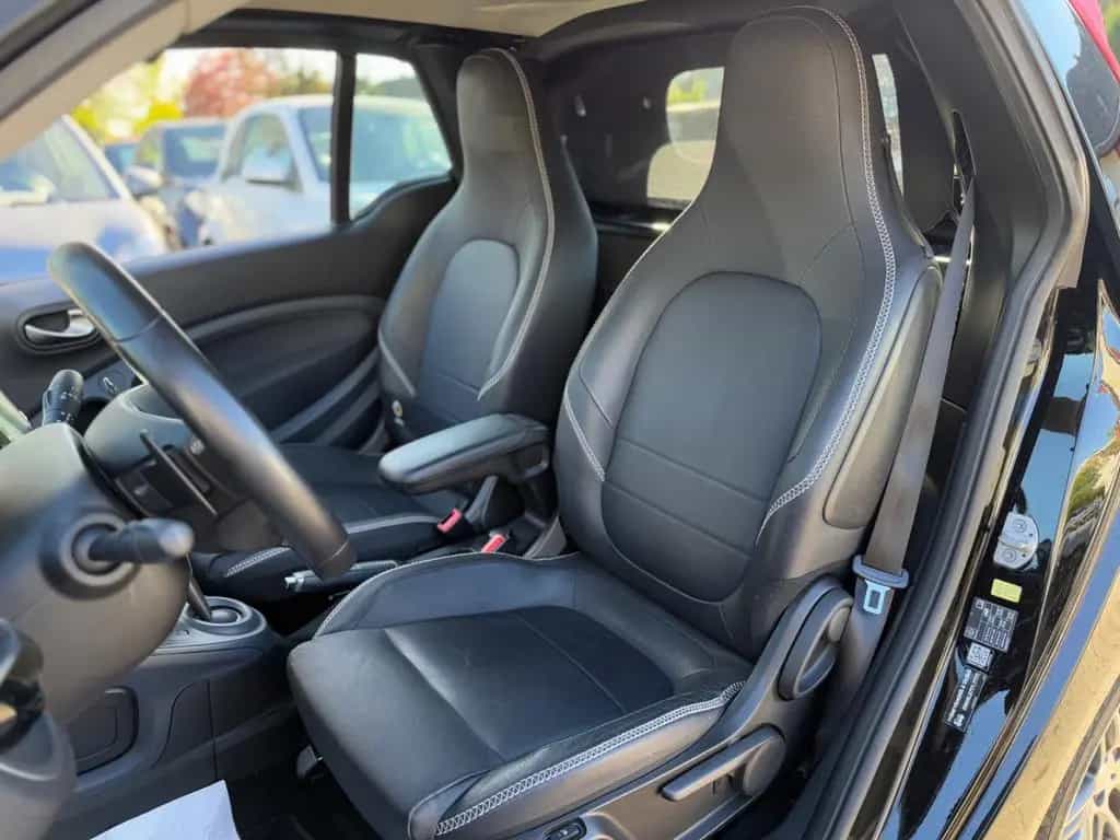 Smart ForTwo CABRIO*BRABUS XCLUSIVE*KAMERA*1.HAND* 02/2017-photo-25