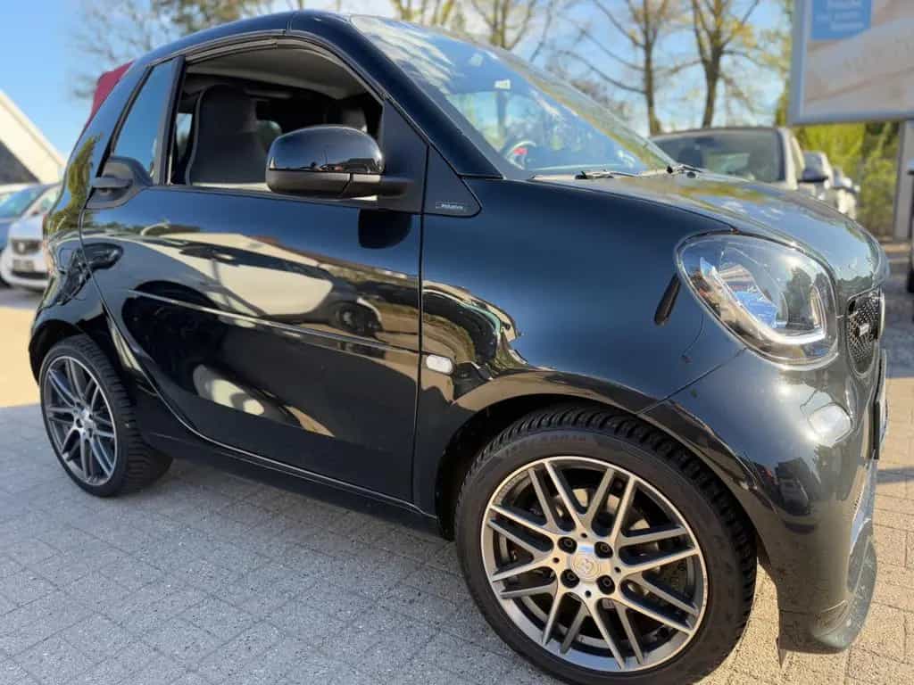 Smart ForTwo CABRIO*BRABUS XCLUSIVE*KAMERA*1.HAND* 02/2017-photo-33