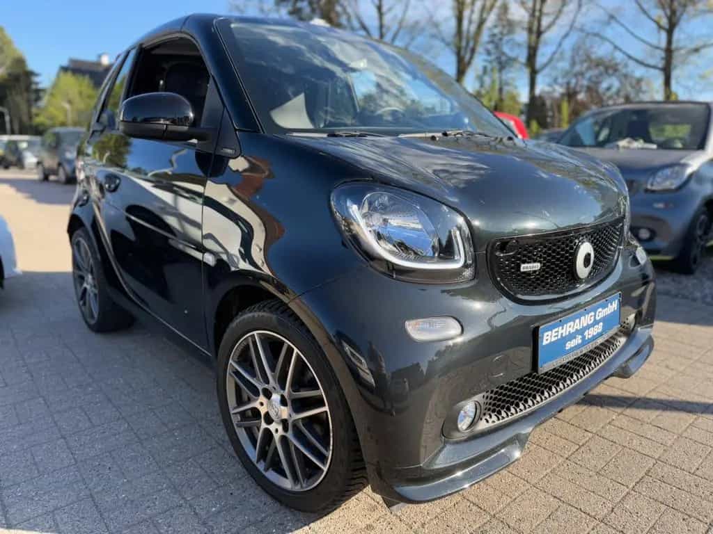 Smart ForTwo CABRIO*BRABUS XCLUSIVE*KAMERA*1.HAND* 02/2017-photo-34