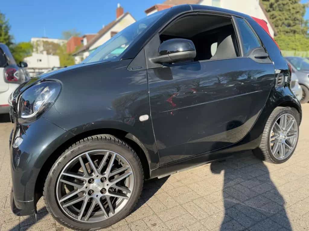 Smart ForTwo CABRIO*BRABUS XCLUSIVE*KAMERA*1.HAND* 02/2017-photo-41