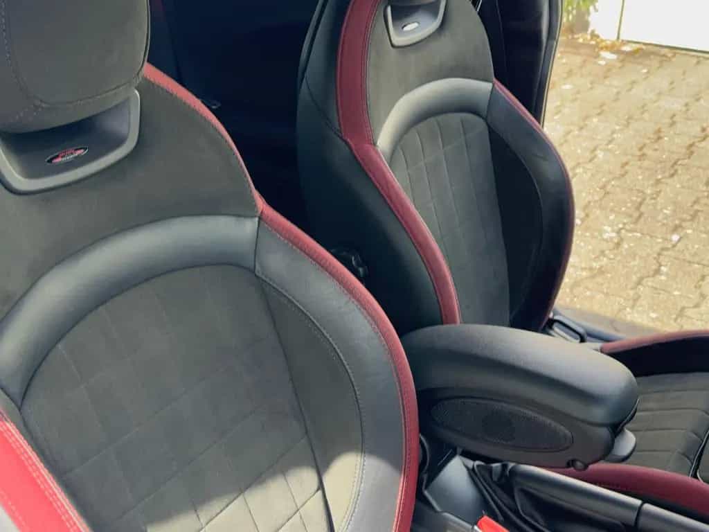 MINI John Cooper Works Mini John Cooper Works Schalensitze Harman Kardo 03/2017-photo-15