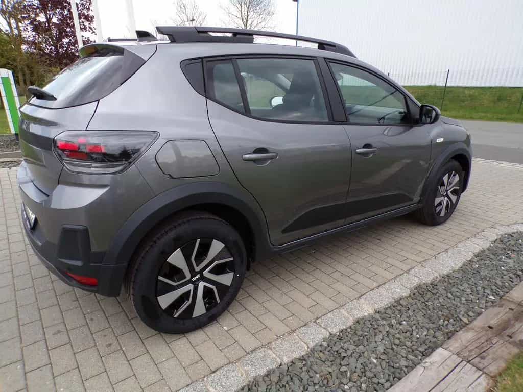 Dacia Sandero III Stepway Expression,LED,5J Garantie 04/2026-photo-2