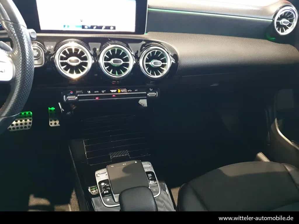 Mercedes-Benz CLA 220 Shooting Brake AMG/Night/Kamera/Pano/LED 09/2019-photo-24