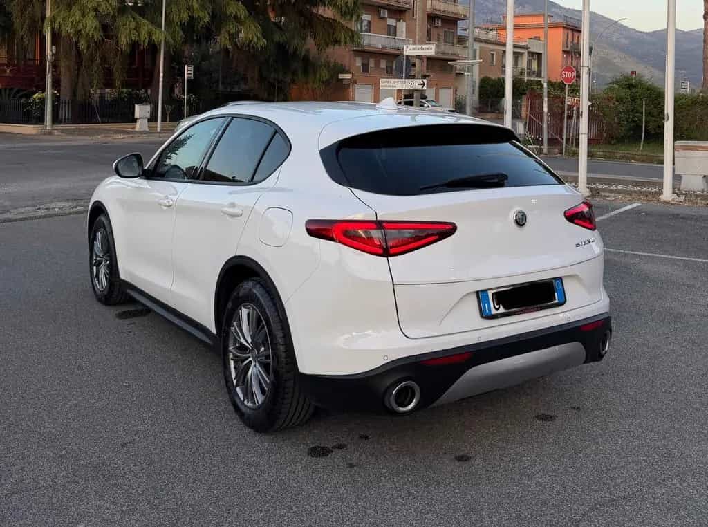 Alfa Romeo Stelvio 2.2 Turbodiesel 160 CV AT8 RW 01/2022-photo-1