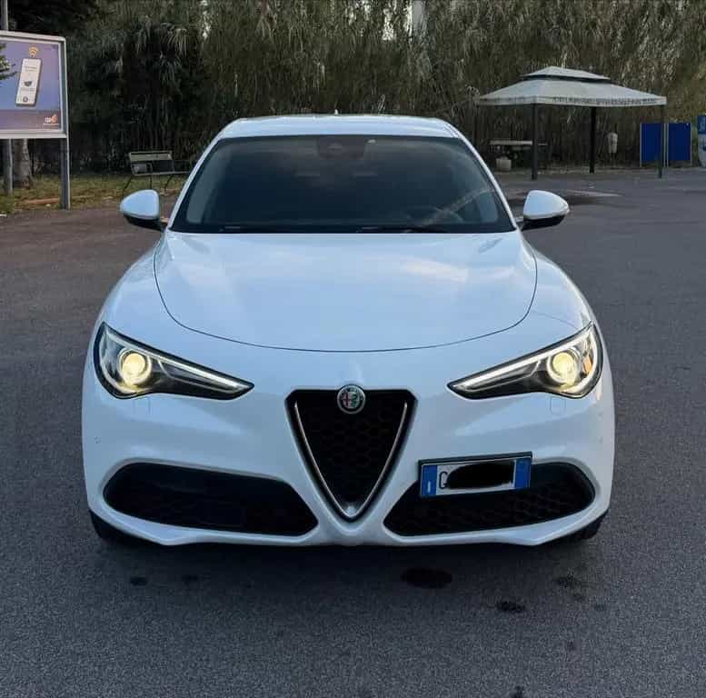 Alfa Romeo Stelvio 2.2 Turbodiesel 160 CV AT8 RW 01/2022-photo-5