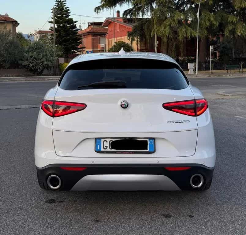Alfa Romeo Stelvio 2.2 Turbodiesel 160 CV AT8 RW 01/2022-photo-7