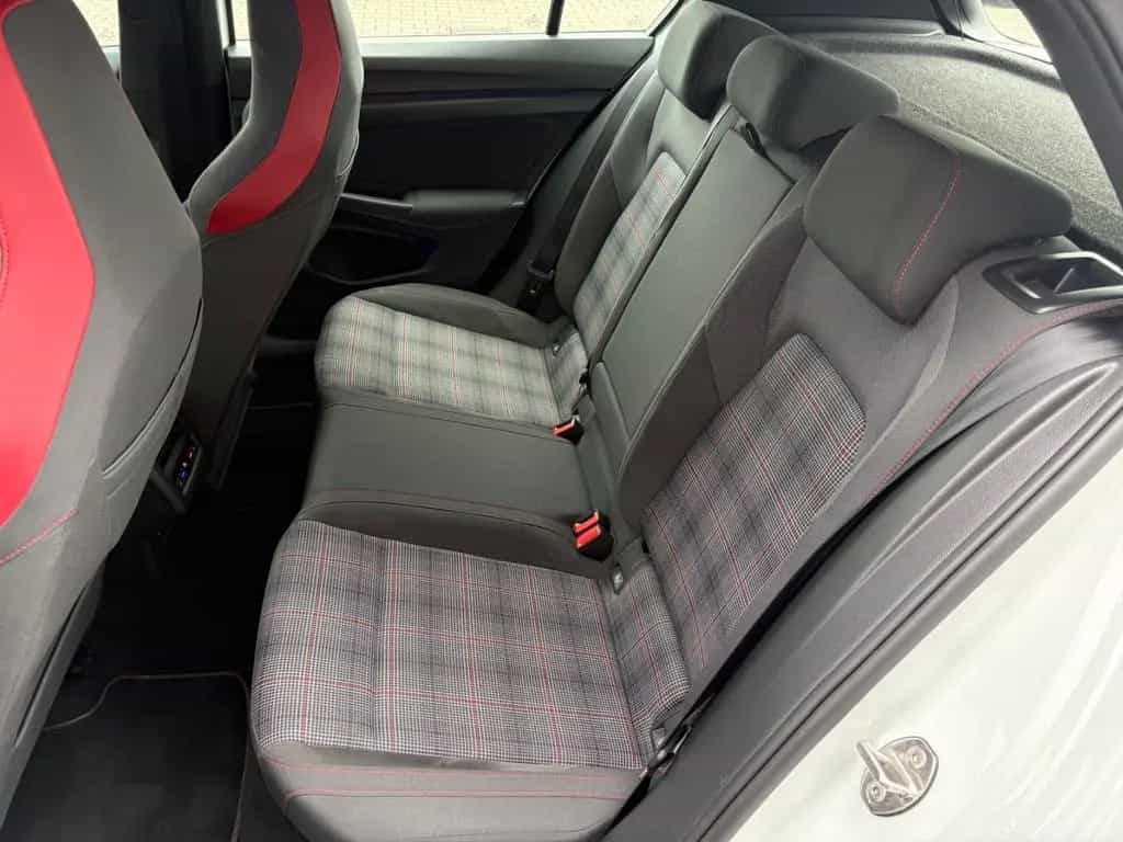 Volkswagen Golf VIII Lim. GTI LED NAVI AppConnect 4x SHZ 08/2021-photo-10