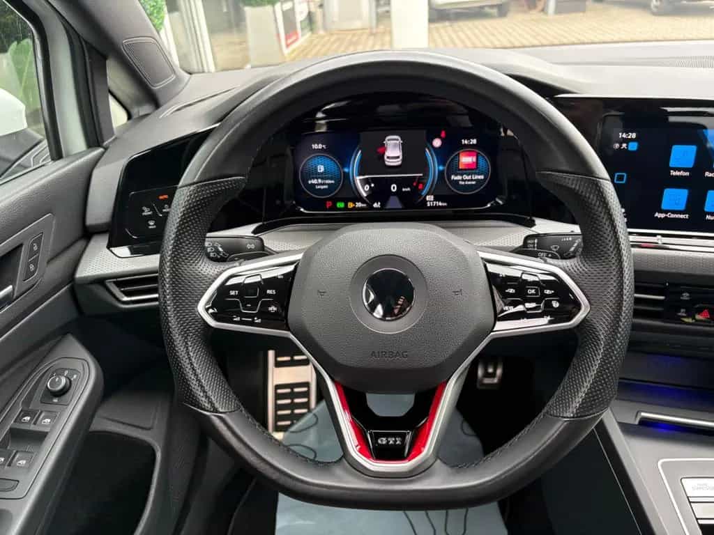 Volkswagen Golf VIII Lim. GTI LED NAVI AppConnect 4x SHZ 08/2021-photo-15