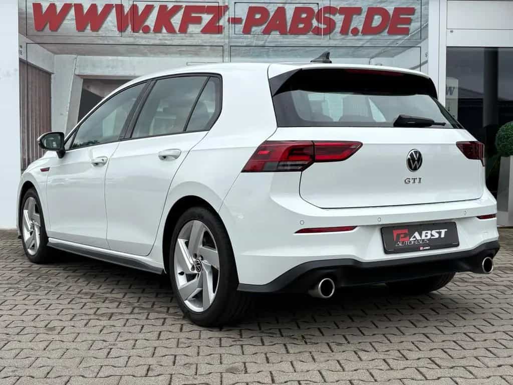 Volkswagen Golf VIII Lim. GTI LED NAVI AppConnect 4x SHZ 08/2021-photo-4