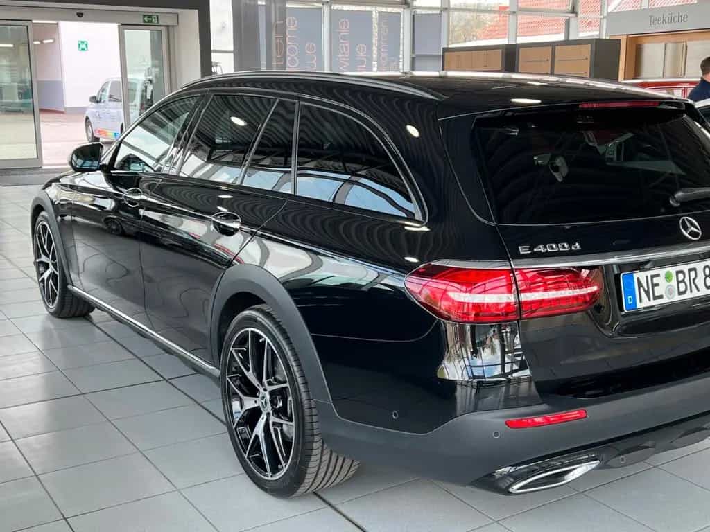 Mercedes-Benz E 400 d 4MATIC T All-Terrain Autom. All-Terrain 08/2021-photo-3