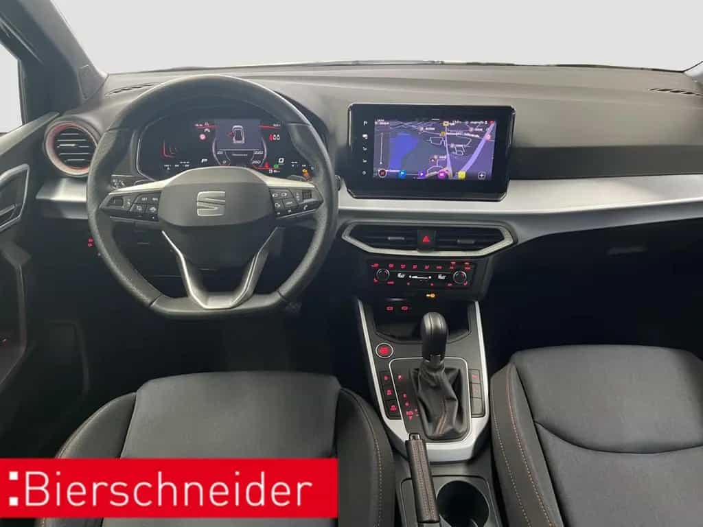 Seat Arona 1.0 TSI DSG AB197EUR FR AHK NAVI REAR VIEW 04/2024-photo-18