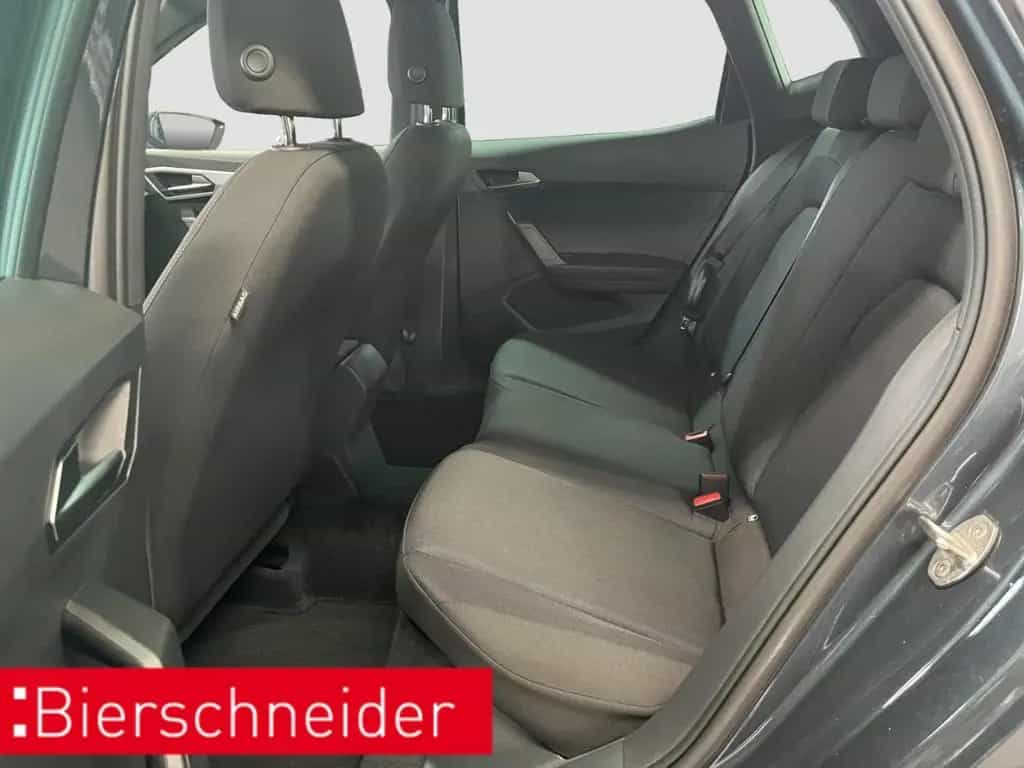 Seat Arona 1.0 TSI DSG AB197EUR FR AHK NAVI REAR VIEW 04/2024-photo-21