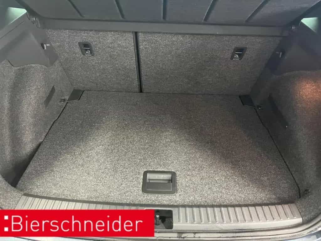 Seat Arona 1.0 TSI DSG AB197EUR FR AHK NAVI REAR VIEW 04/2024-photo-26